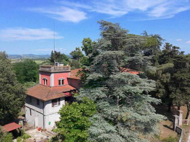 Villa Indipendente in vendita a Terricciola, Toscana