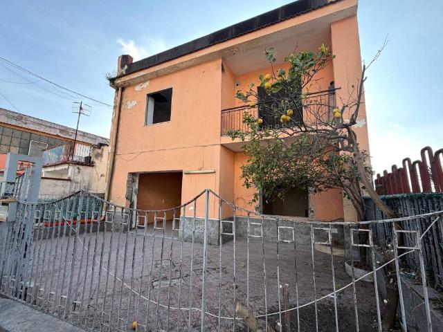 Villa Indipendente in vendita a Massa, Boscoreale