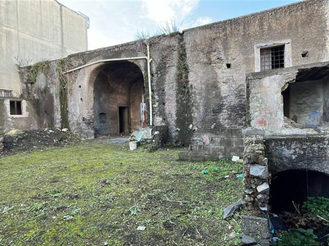 Villa Indipendente in vendita a Boccia al Mauro, Terzigno