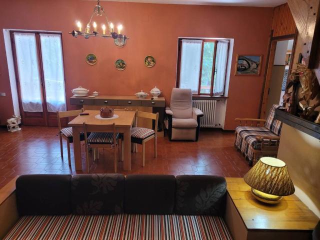 Villa Indipendente in vendita a Tiglieto, Liguria