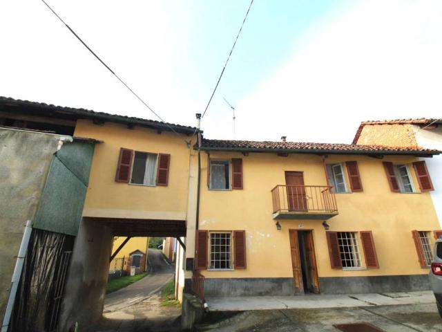 Villa Indipendente in vendita a Piemonte, Asti