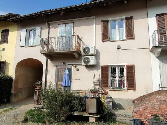 Villa Indipendente in vendita a Piemonte, Asti