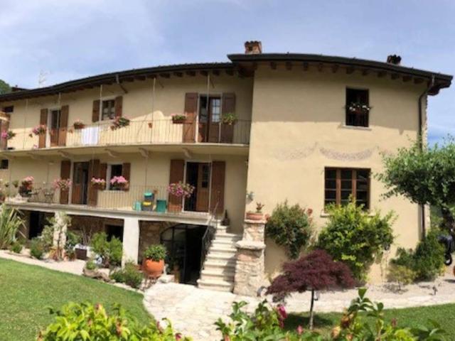 Villa Indipendente in vendita a Comunità Montana Parco Alto Garda bresciano, Tignale