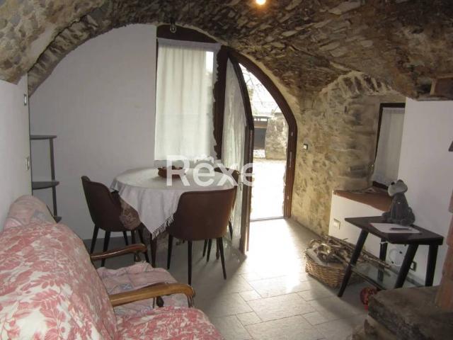 Villa Indipendente in vendita a Tirano, Lombardia