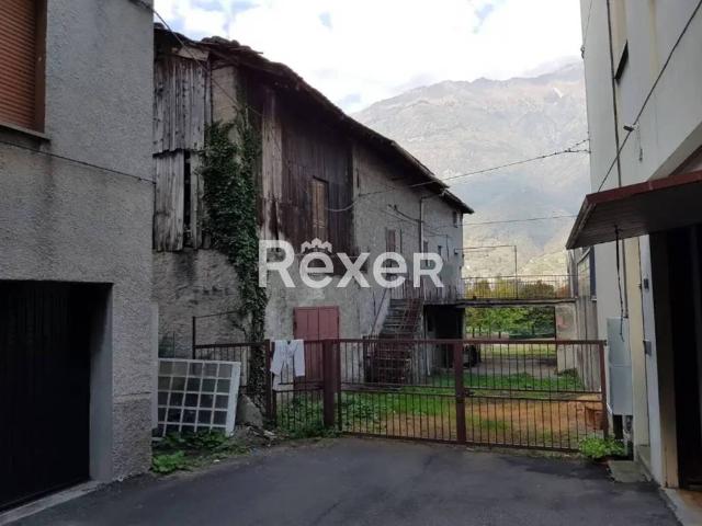 Rustico in vendita a Cosio Valtellino, Lombardia