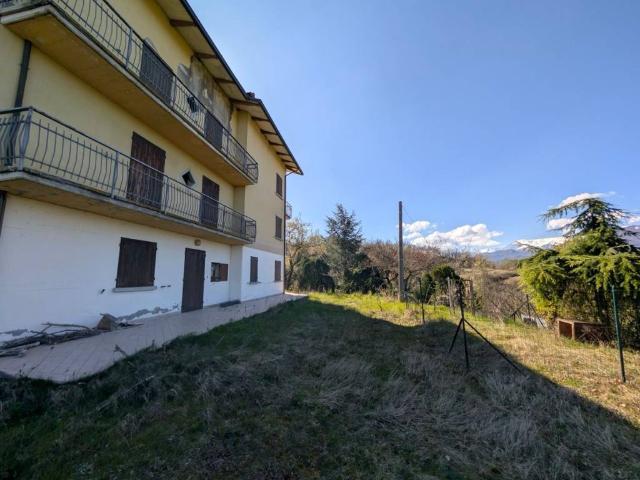 Villa Indipendente in vendita a Appennino Reggiano, Re
