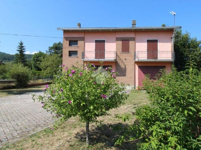 Villa Indipendente in vendita a Cà Bagnoli, Toano