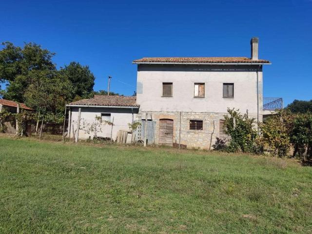 Villa Indipendente in vendita a Izzalini, Umbria