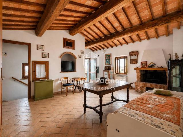 Villa Indipendente in vendita a Izzalini, Umbria