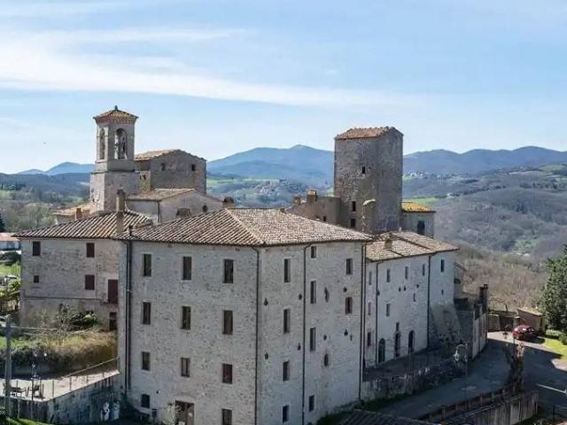 Villa Indipendente in vendita a Izzalini, Umbria