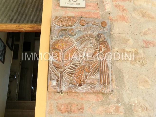 Villa Indipendente in vendita a Izzalini, Umbria