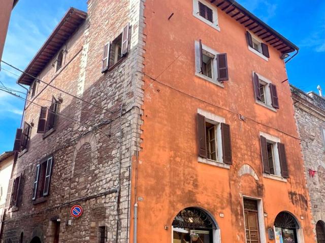 Villa Indipendente in vendita a Izzalini, Umbria