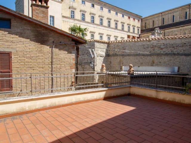 Villa Indipendente in vendita a Izzalini, Umbria