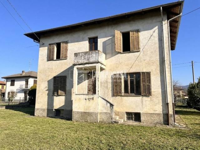 Villa Indipendente in vendita a Villaggio Filatura, Piemonte