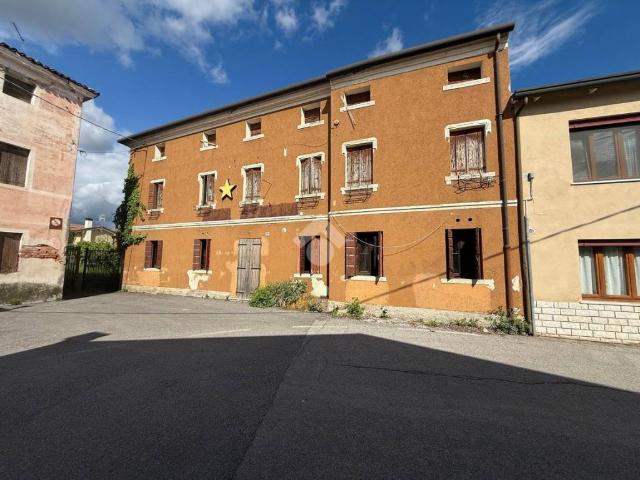 Villa Indipendente in vendita a Tombolo, Veneto