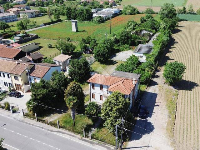 Villa Indipendente in vendita a Tombolo, Veneto