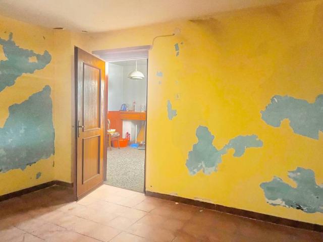 Villa Indipendente in vendita a Tonara, Sardigna/Sardegna