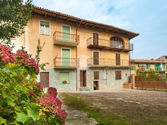 Villa Indipendente in vendita a Piemonte, Asti