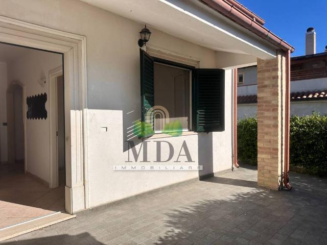 Villa Indipendente in vendita a Torano Nuovo, Teramo