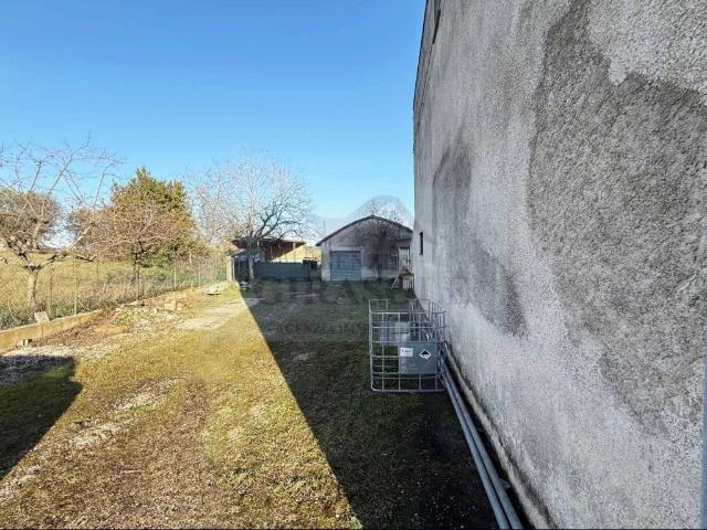 Villa Indipendente in vendita a Unione dei Comuni della Val Vibrata, Torano Nuovo