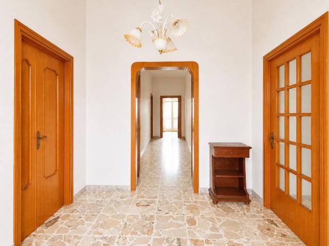 Villa Indipendente in vendita a Puglia, Brindisi