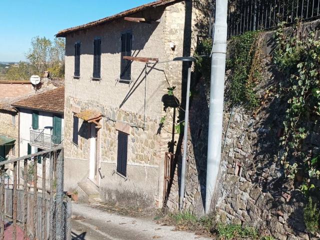Villa Indipendente in vendita a Fornaci, Torgiano