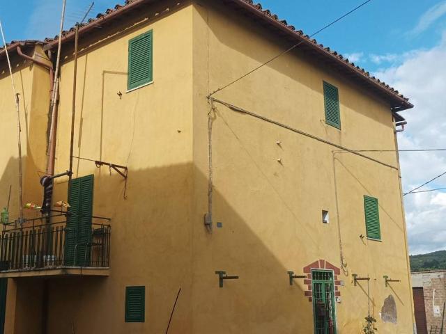 Villa Indipendente in vendita a Fornaci, Torgiano