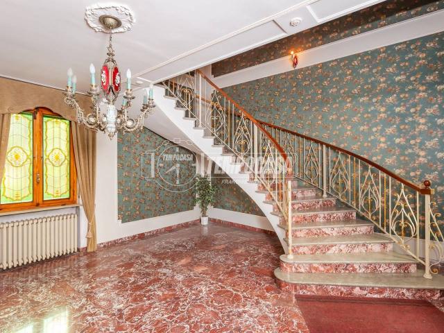 Villa Indipendente in vendita a Bertolla, Piemonte