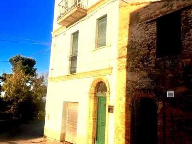 Villa Indipendente in vendita a Torino Di Sangro, Abruzzo