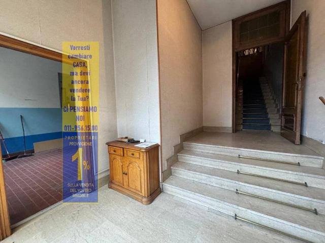 Villa Indipendente in vendita a Circoscrizione 5, Piemonte