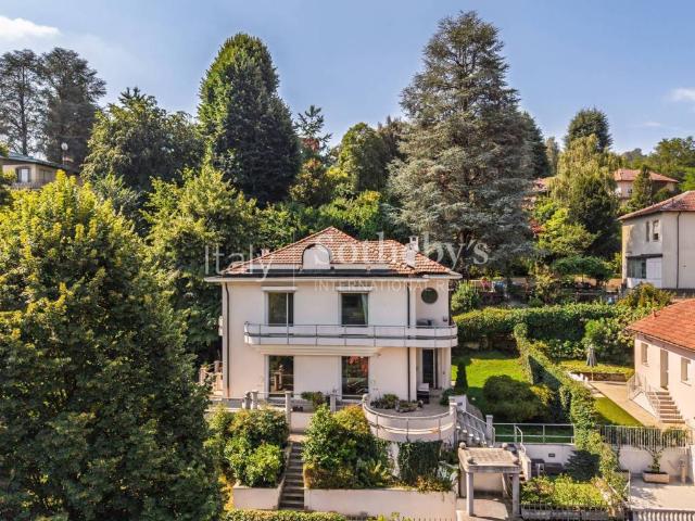 Villa Indipendente in vendita a Circoscrizione 8, Piemonte