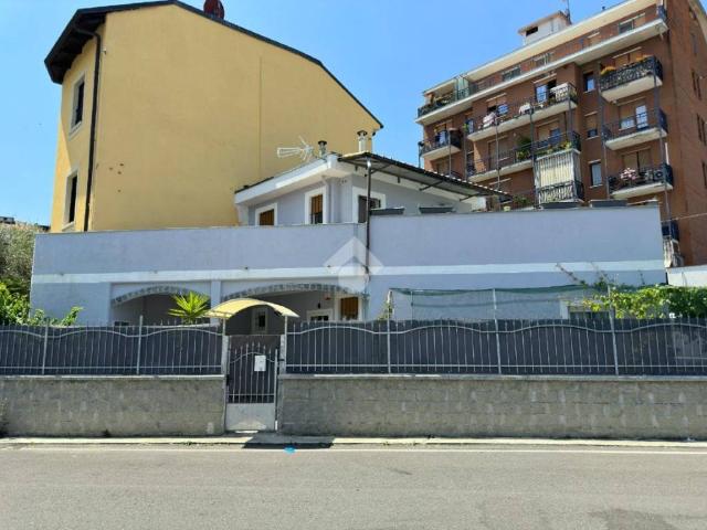 Villa Indipendente in vendita a Circoscrizione 5, Piemonte