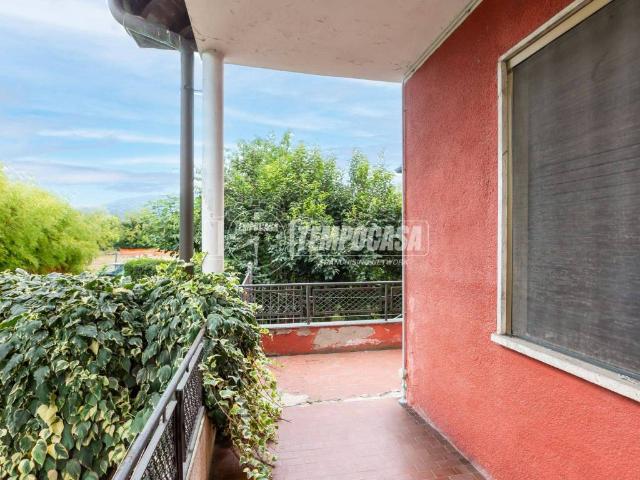 Villa Indipendente in vendita a Bertolla, Piemonte