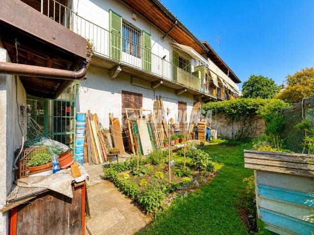 Villa Indipendente in vendita a Circoscrizione 5, Piemonte