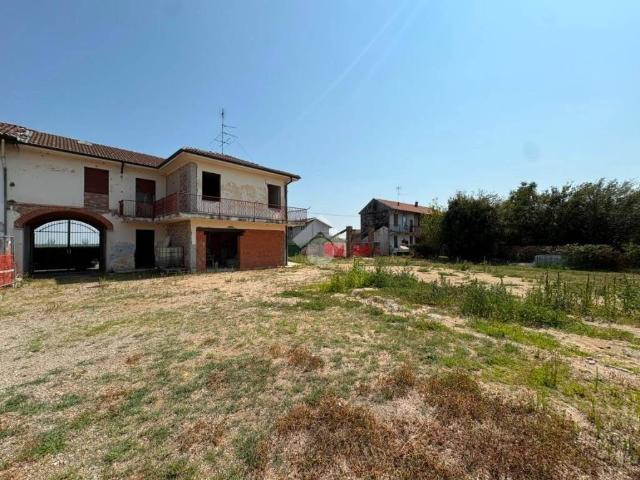 Villa Indipendente in vendita a Piemonte, Novara