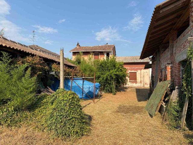 Villa Indipendente in vendita a Piemonte, Novara