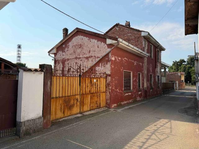 Villa Indipendente in vendita a Piemonte, Novara