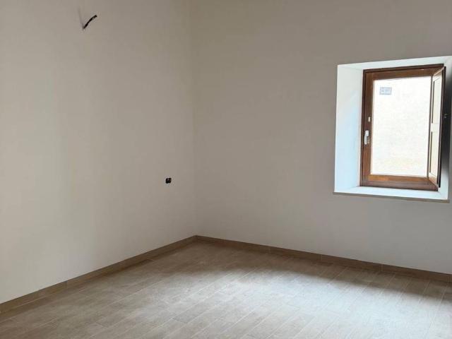 Villa Indipendente in vendita a Tornimparte, Abruzzo