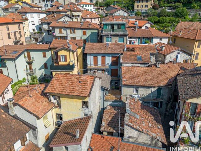 Villa Indipendente in vendita a Torno, Lombardia