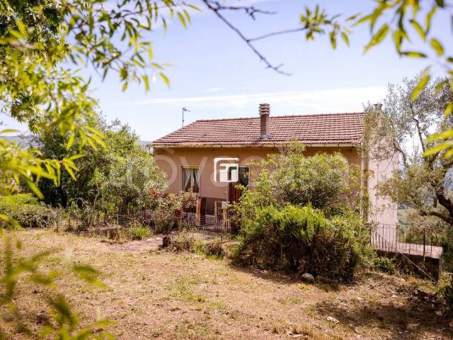 Villa Indipendente in vendita a Toro, Molise