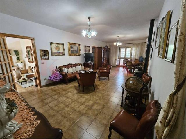 Villa Indipendente in vendita a Biddanoa, Torpè