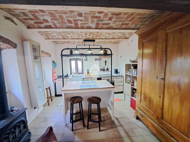 Villa Indipendente in vendita a Piemonte, Biella
