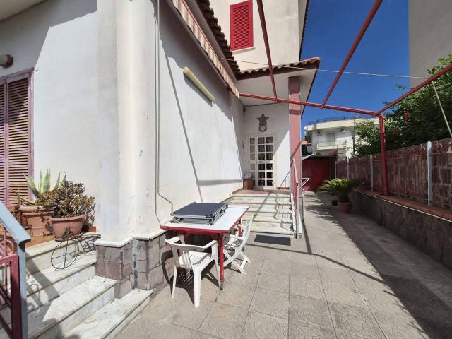 Villa Indipendente in vendita a Oncino, Torre Annunziata