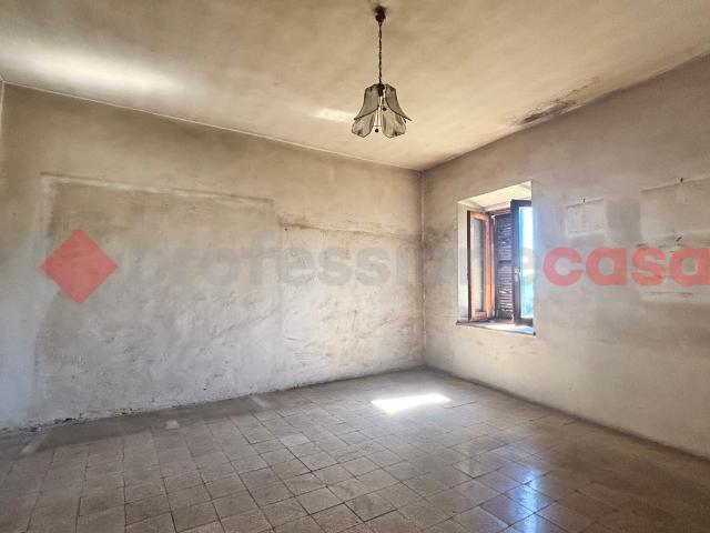 Villa Indipendente in vendita a Torre Cajetani, Lazio
