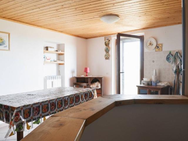 Villa Indipendente in vendita a Torre Cajetani, Lazio