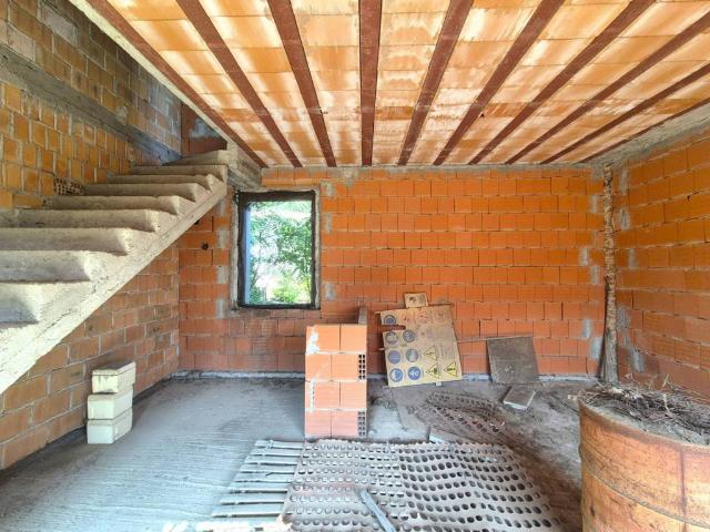 Villa Indipendente in vendita a Torre De' Negri, Lombardia