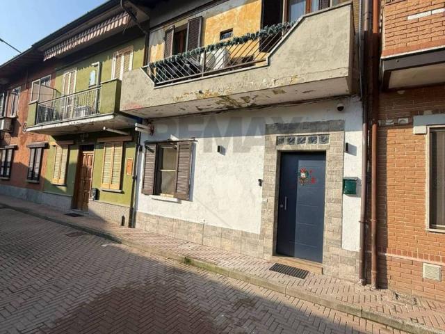 Villa Indipendente in vendita a Torre De' Negri, Lombardia
