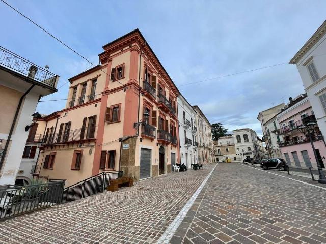 Villa Indipendente in vendita a Torre De' Passeri, Abruzzo