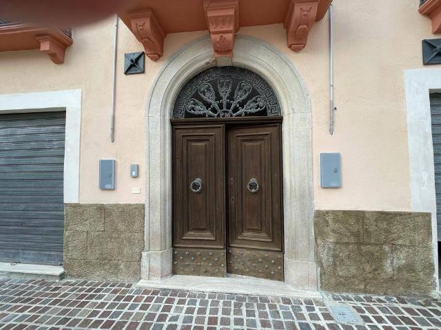 Villa Indipendente in vendita a Torre De' Passeri, Abruzzo