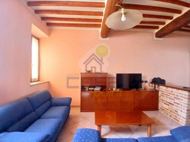 Villa Indipendente in vendita a Torre De' Picenardi, Lombardia
